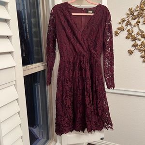 Alexia Admor - Purple Red Wine Lace Long Sleeve V Neck Dress - Size Medium